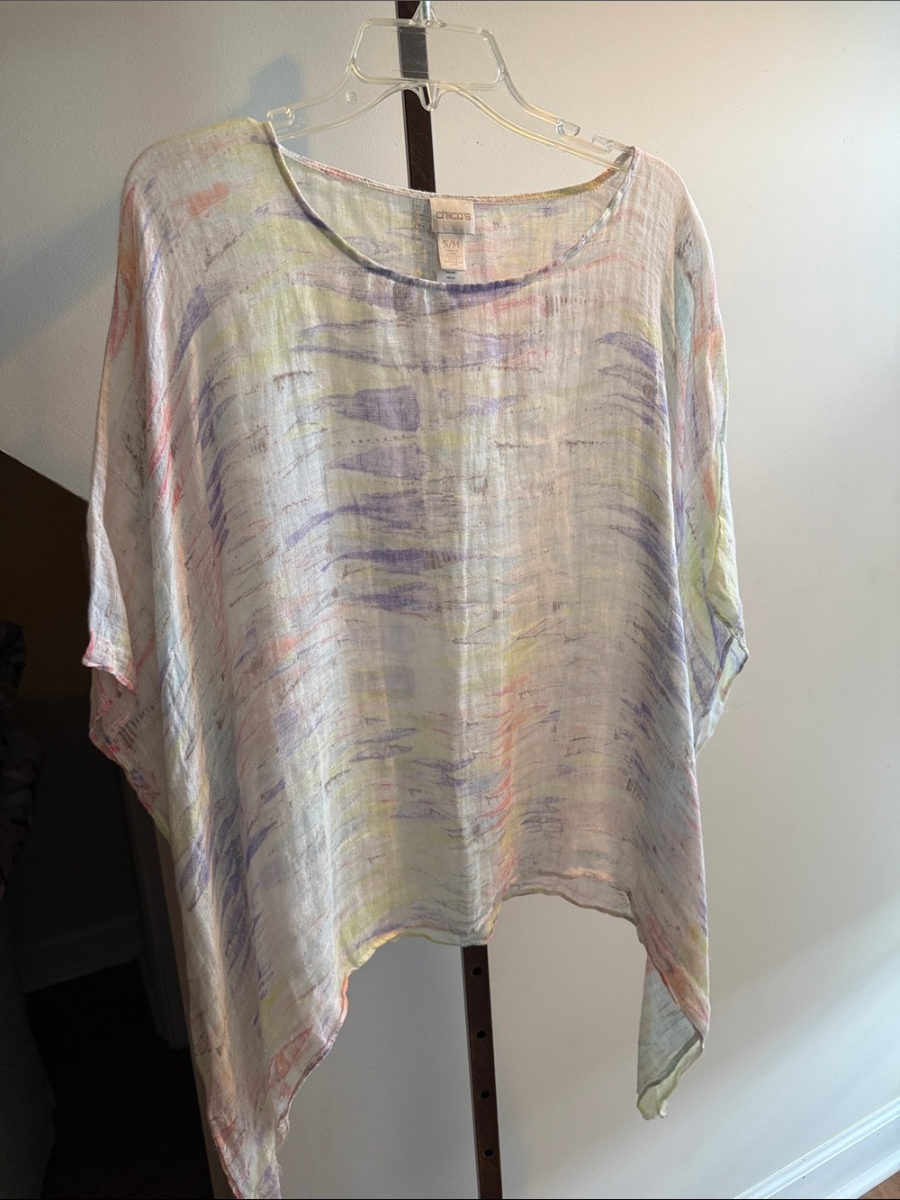 Chico's White Pastel Watercolor Brushstroke Tunic